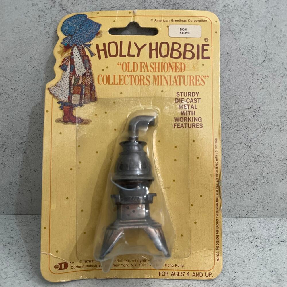 Vintage Holly Hobbie Old Fashioned Collectors Miniatures No. 9 Stove